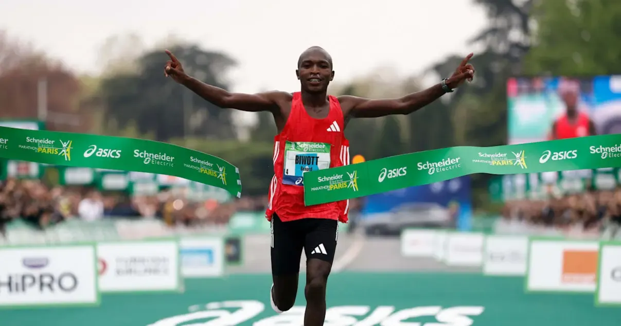 Marathon de Paris 2025 : Biwott et Hirpa triomphent ! Découvrez les résultats complets