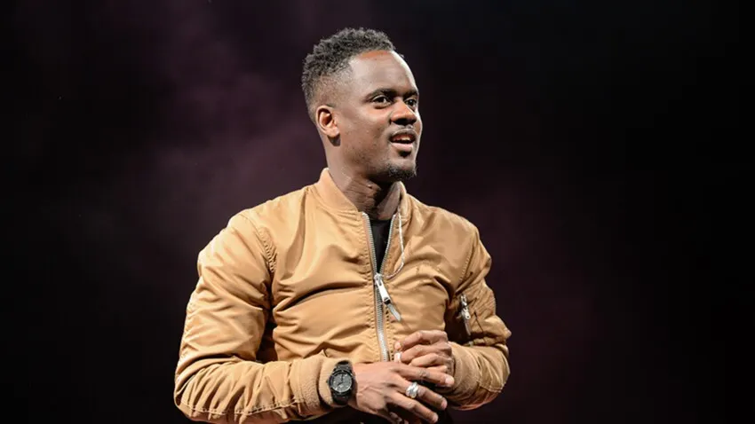 Black M – OUistreham Riva Bella