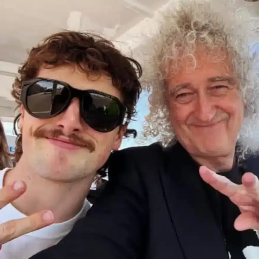 Benson Boone électrise Coachella avec Brian May et annonce un nouvel album!