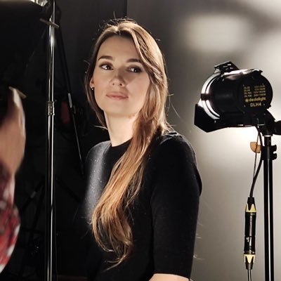 Xenia Fedorova, chroniqueuse pro-russe, visée par un arrêté d'expulsion : le gouvernement serre la vis